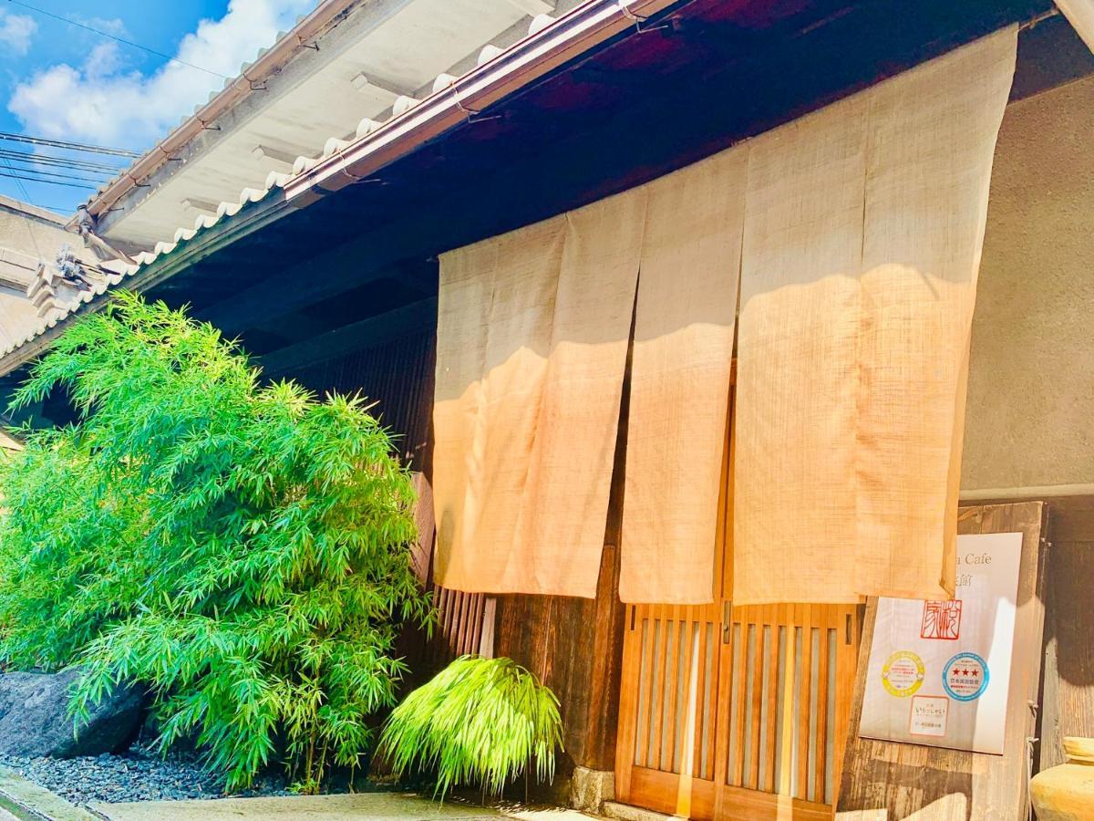 Udatsuya Osaka Esterno foto
