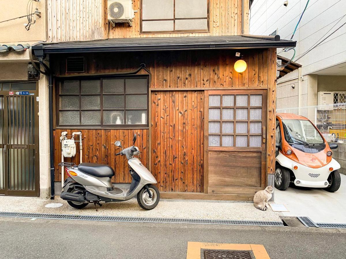 Udatsuya Osaka Esterno foto